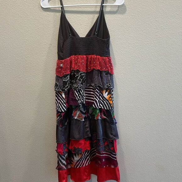 DEPT Sz S Tiered Ruffle Midi Dress Red Black Pattern Whimsigoth Coachella - Picture 6 of 8